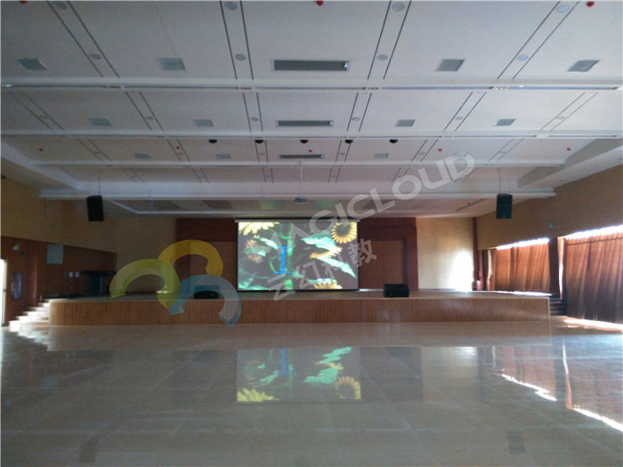 湖南省湘潭市第十中學(xué)_副本.jpg